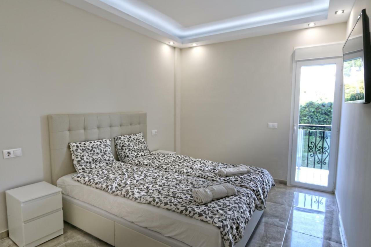 Beachfront Luxury Apartment, Puerto Banus, Марбеля Екстериор снимка
