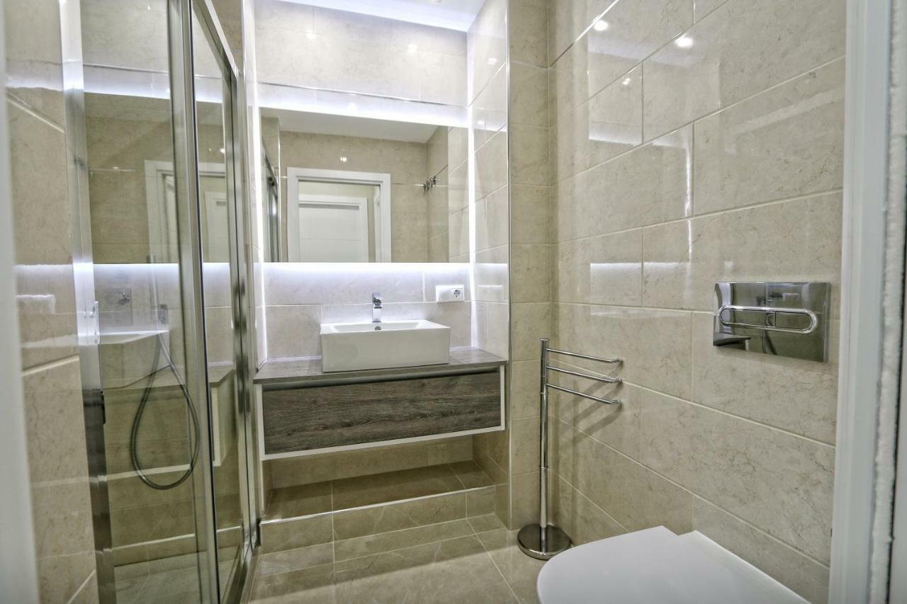 Beachfront Luxury Apartment, Puerto Banus, Марбеля Екстериор снимка